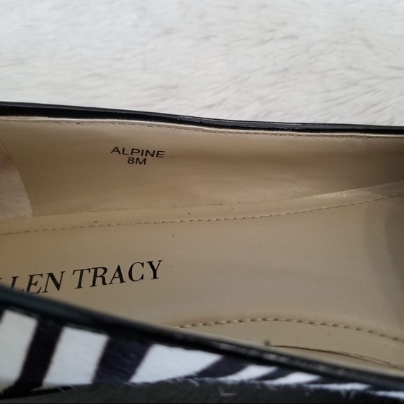 Gently Used Ellen Tracy Zebra Print Flats Cow Hair - Picture 10 of 10